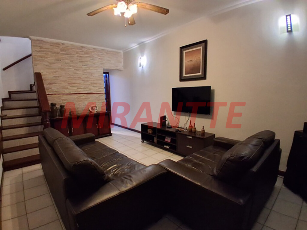 Sobrado de 124m² com 4 quartos em Parada Inglesa