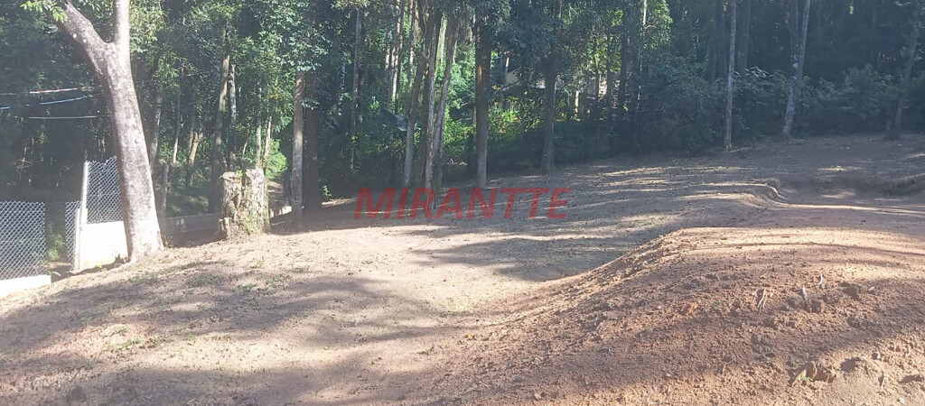 Terreno de 1.17m² em Roseira
