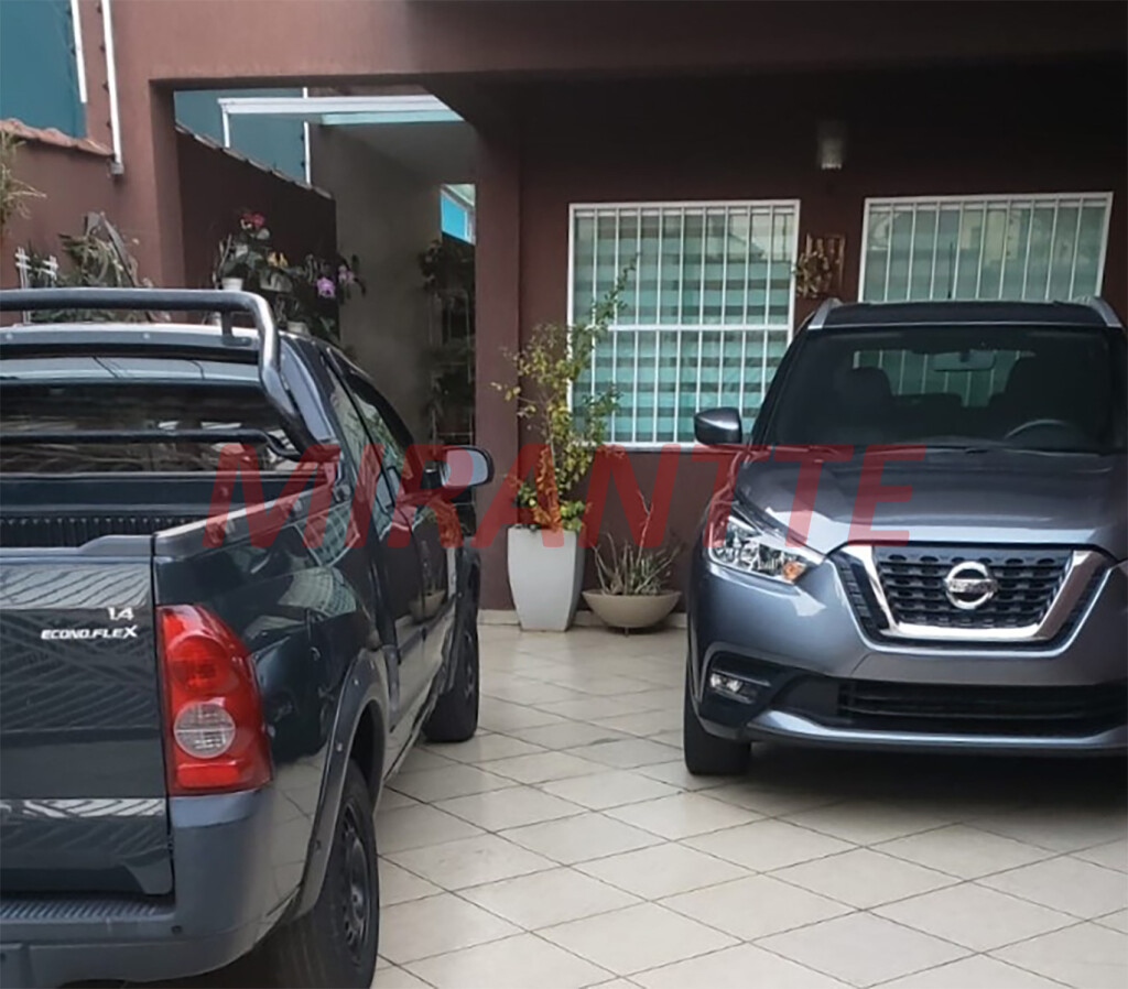 Sobrado de 153m² com 3 quartos em Jaçana