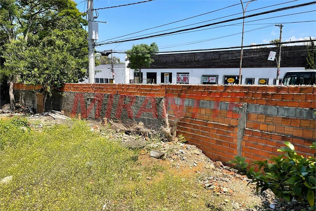 Terreno de 614m² em Vila Hamburguesa