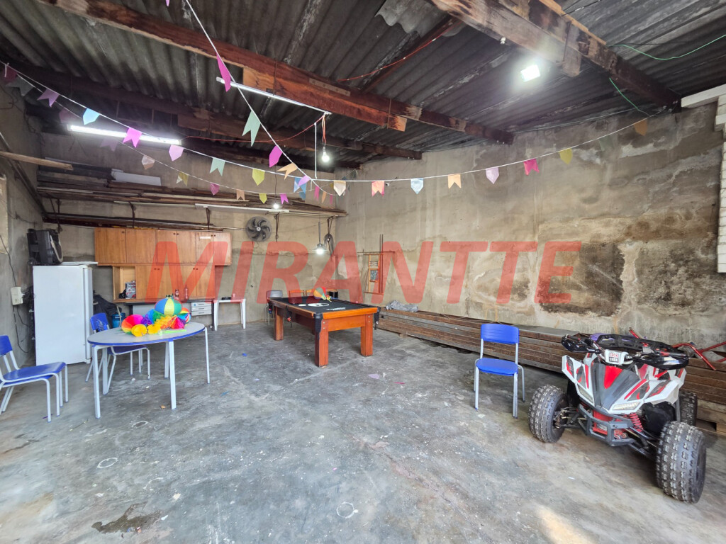 Casa terrea de 210m² com 2 quartos em Limão