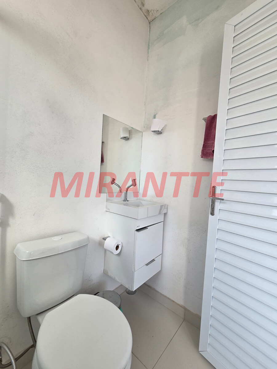 Sobrado de 296m² com 2 quartos em Limão