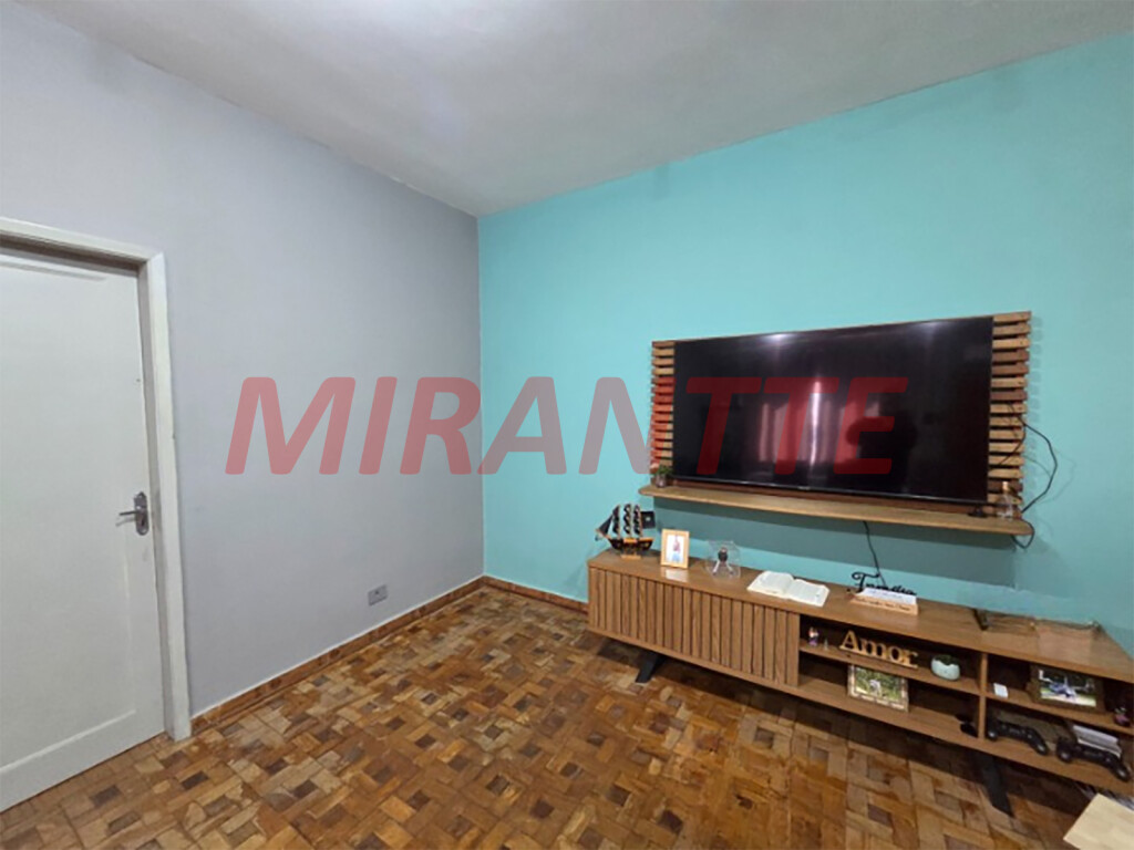 Sobrado de 296m² com 2 quartos em Limão