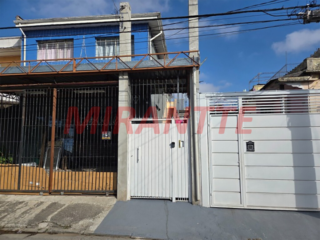 Sobrado de 296m² com 2 quartos em Limão