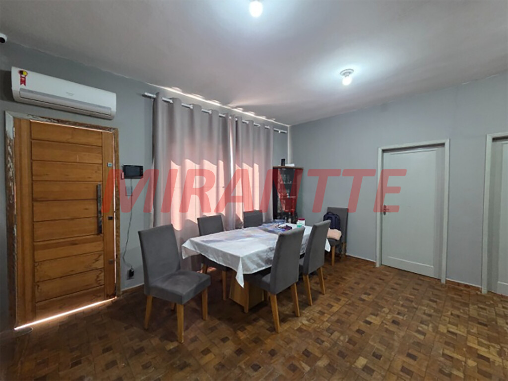 Sobrado de 296m² com 2 quartos em Limão