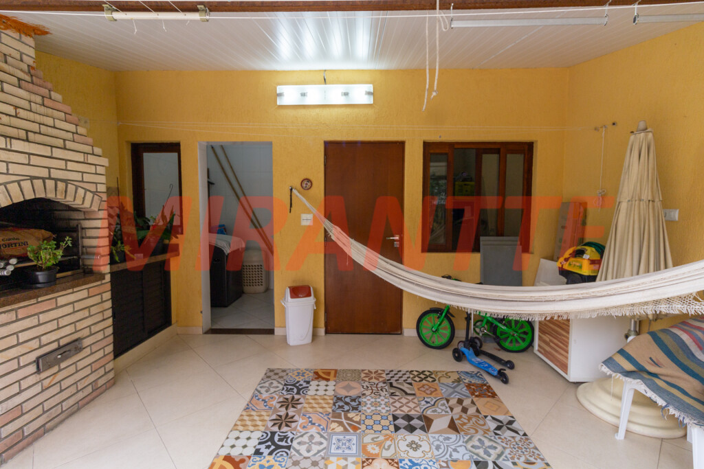 Sobrado com 3 quartos em Vila Albertina
