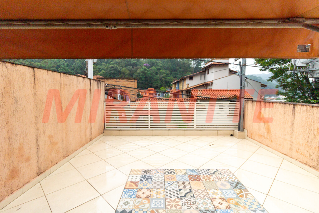 Sobrado com 3 quartos em Vila Albertina
