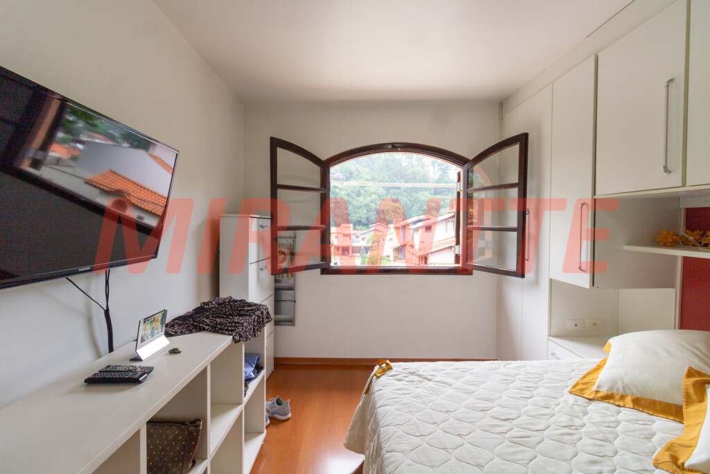 Sobrado com 3 quartos em Vila Albertina