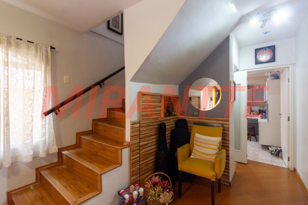 Sobrado com 3 quartos em Vila Albertina