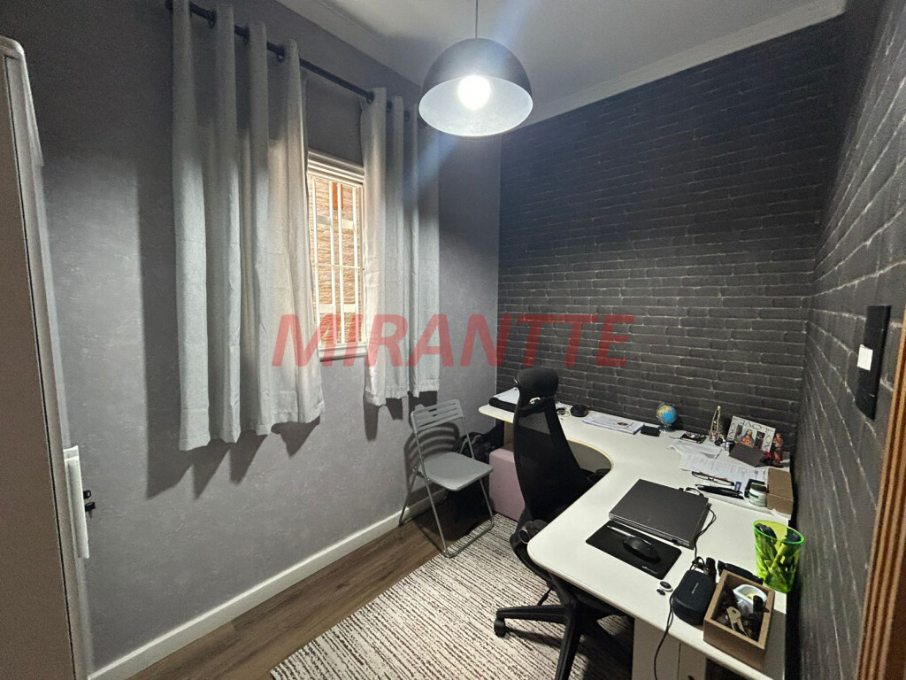 Sobrado de 270m² com 3 quartos em Chora Menino