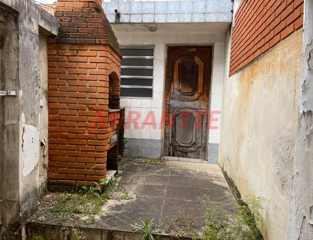 Sobrado de 560m² com 4 quartos em Santana