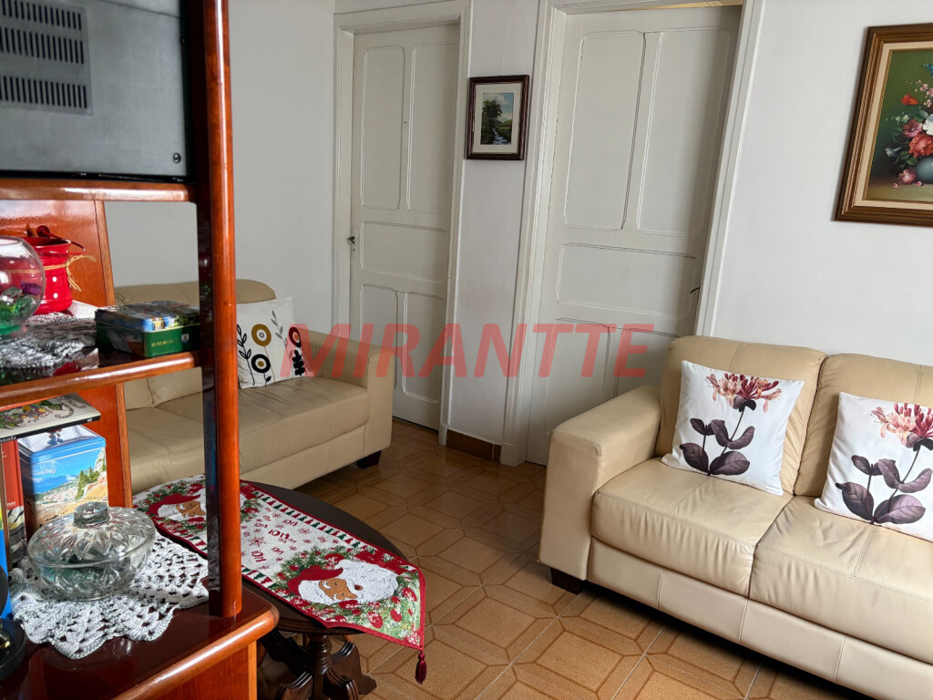 Sobrado de 560m² com 4 quartos em Santana