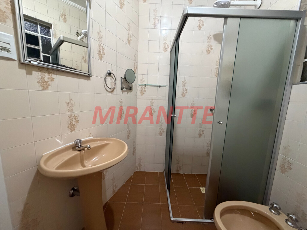 Sobrado de 560m² com 4 quartos em Santana