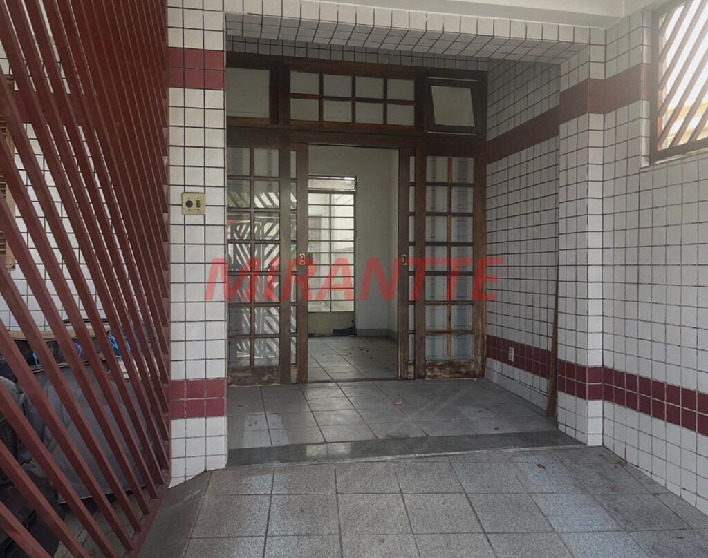 Sobrado de 560m² com 4 quartos em Santana