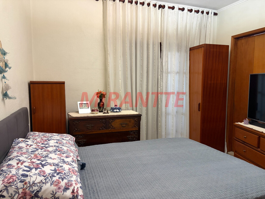 Sobrado de 560m² com 4 quartos em Santana