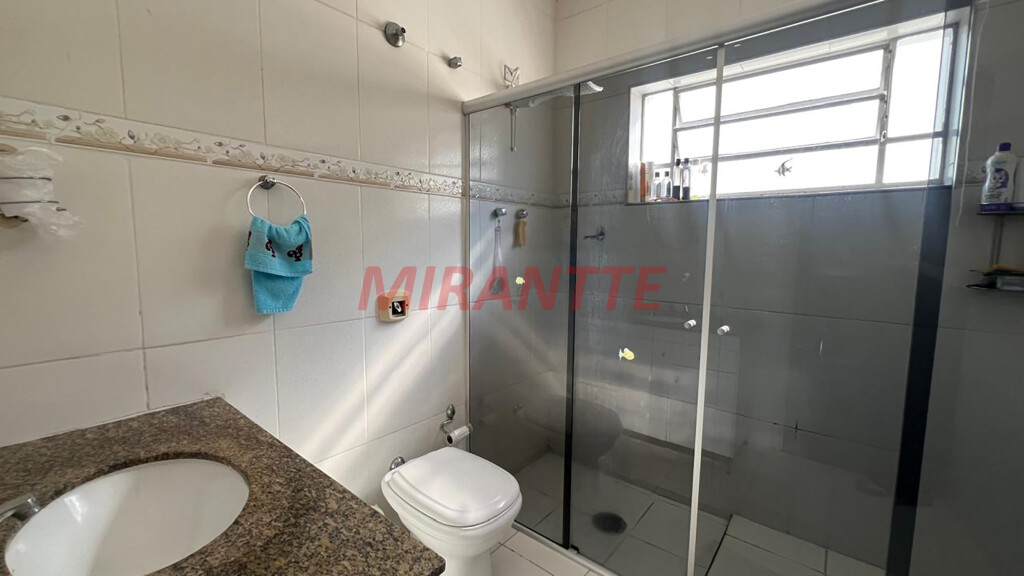 Sobrado de 218m² com 3 quartos em Lauzane Paulista