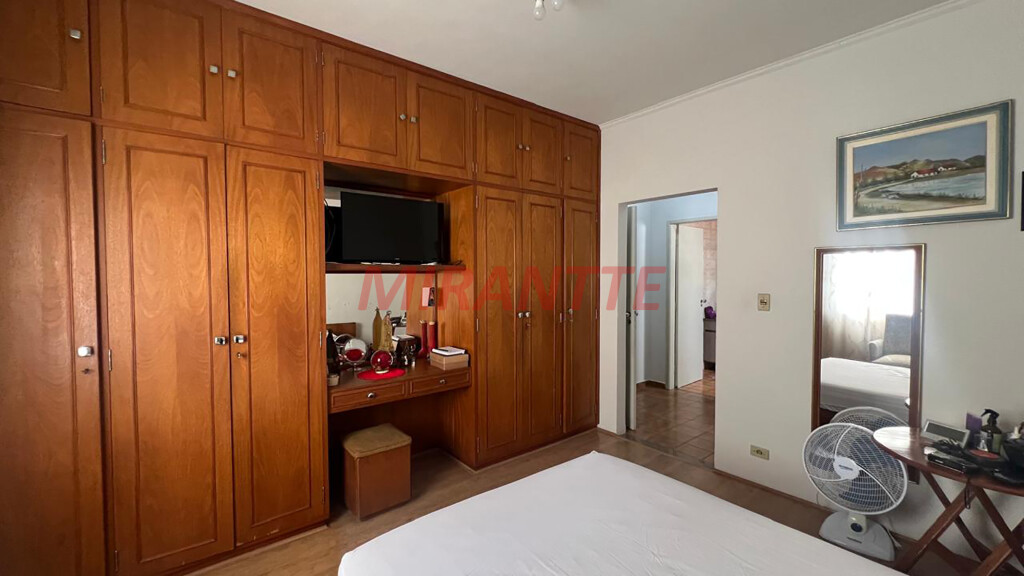 Sobrado de 218m² com 3 quartos em Lauzane Paulista