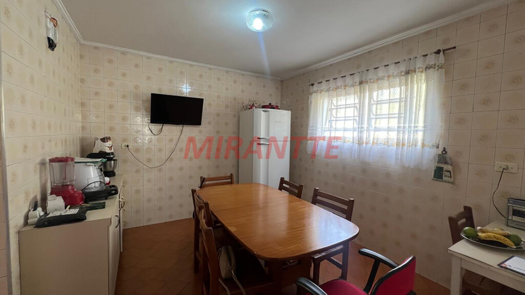 Sobrado de 218m² com 3 quartos em Lauzane Paulista