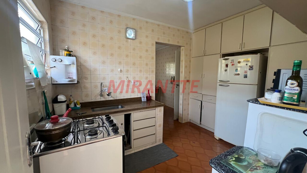 Sobrado de 218m² com 3 quartos em Lauzane Paulista