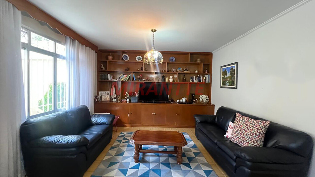 Sobrado de 218m² com 3 quartos em Lauzane Paulista