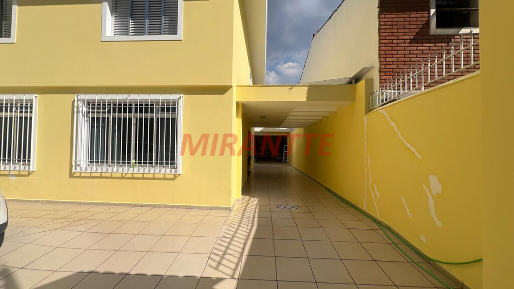 Sobrado de 218m² com 3 quartos em Lauzane Paulista