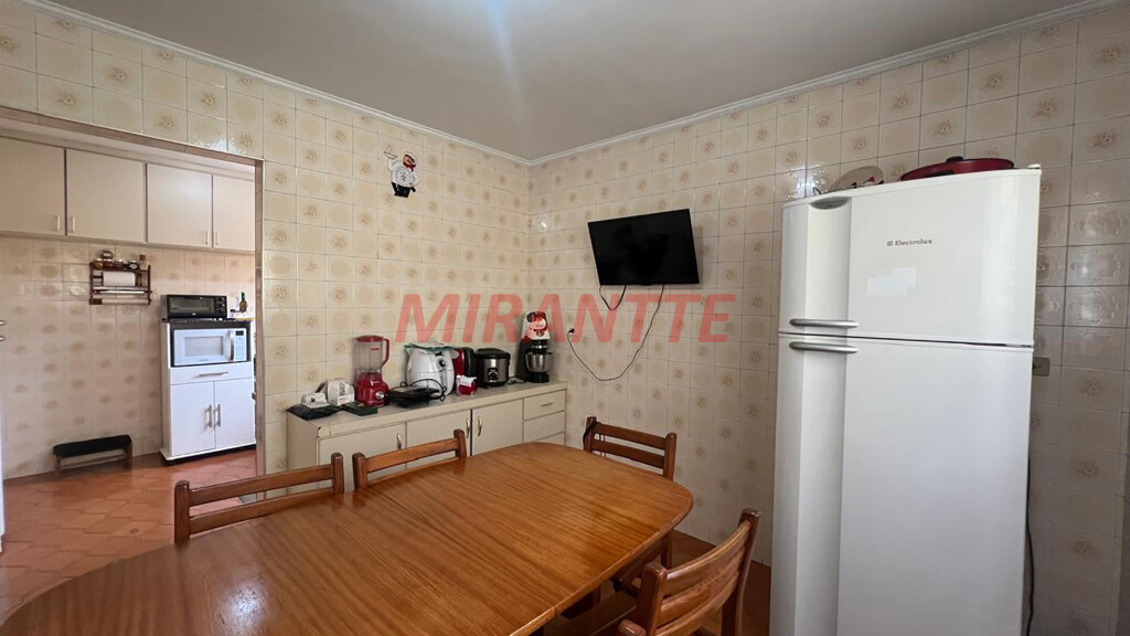Sobrado de 218m² com 3 quartos em Lauzane Paulista