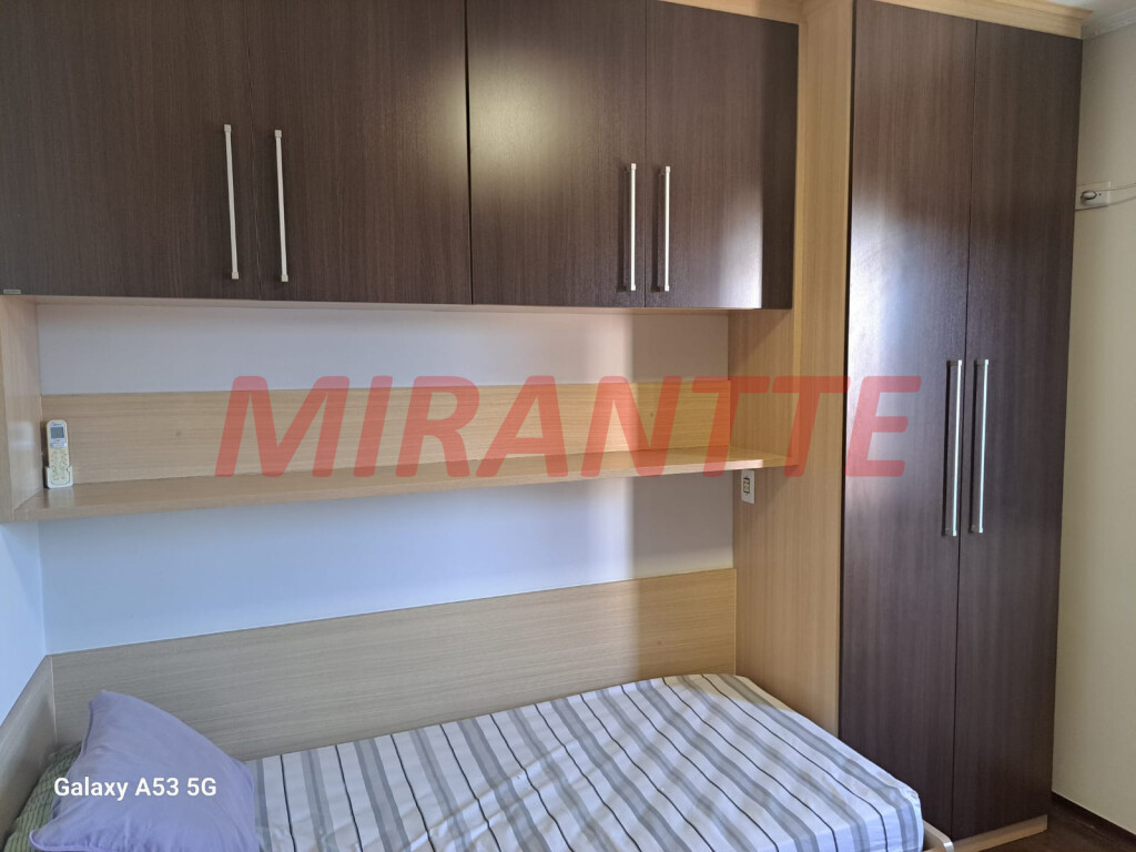 Sobrado de 207m² com 4 quartos em Santana