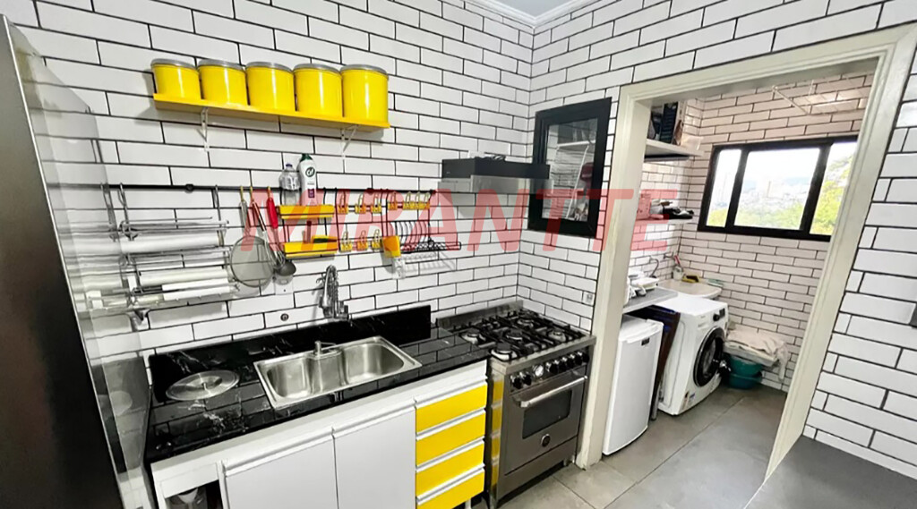 Apartamento de 96m² com 3 quartos em Santa Teresinha