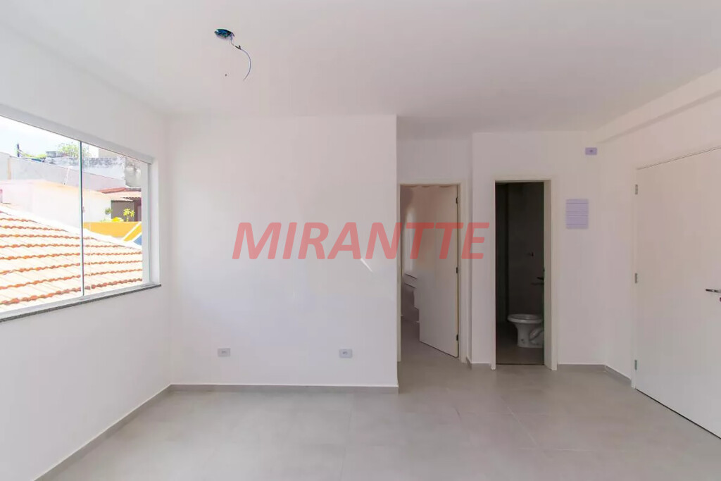 Apartamento de 32m² com 1 quartos em Vila Ema