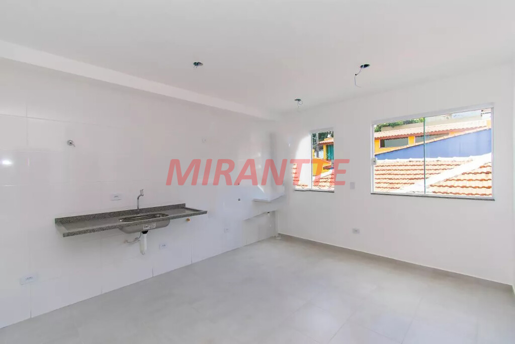 Apartamento de 32m² com 1 quartos em Vila Ema