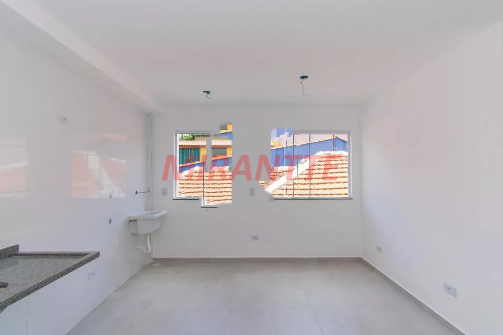 Apartamento de 32m² com 1 quartos em Vila Ema