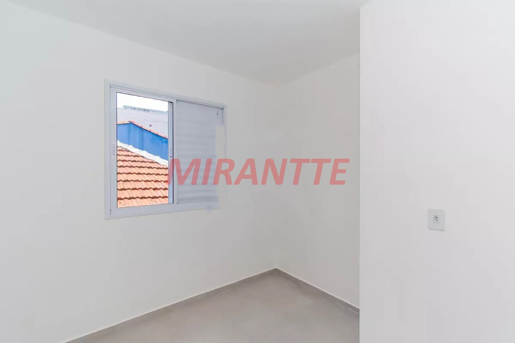 Apartamento de 44m² com 2 quartos em Vila Ema