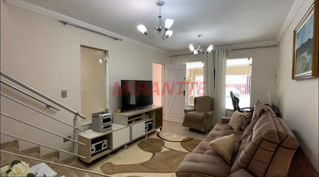 Sobrado de 122m² com 3 quartos em Parque Casa De Pedra