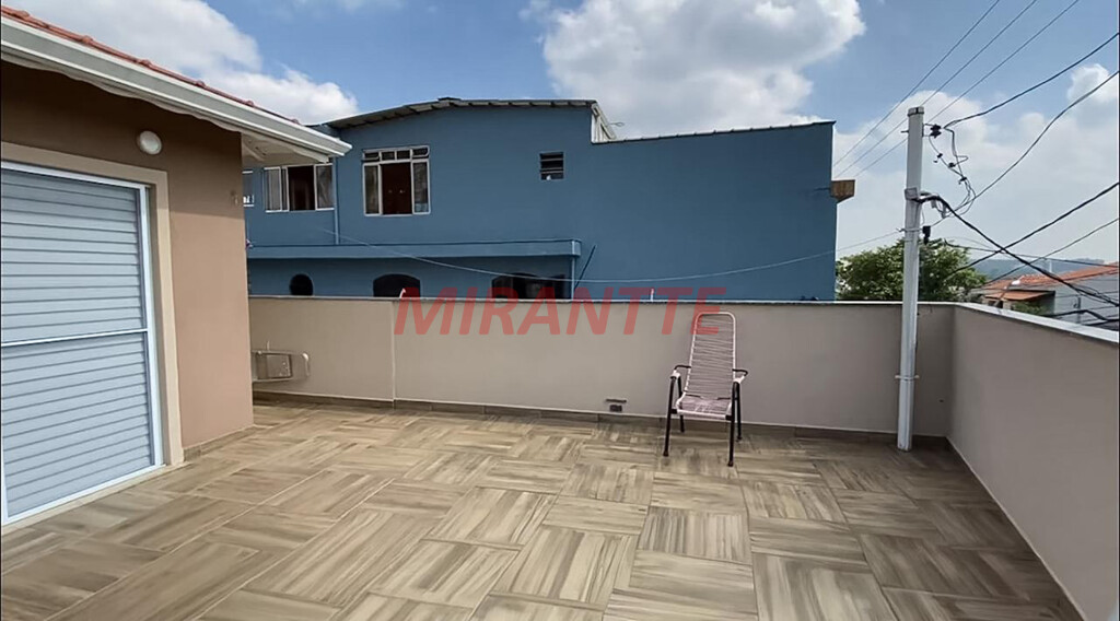 Sobrado de 122m² com 3 quartos em Parque Casa De Pedra
