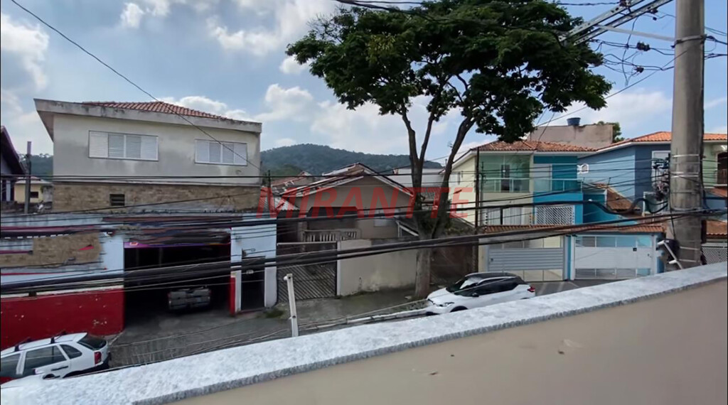 Sobrado de 122m² com 3 quartos em Parque Casa De Pedra