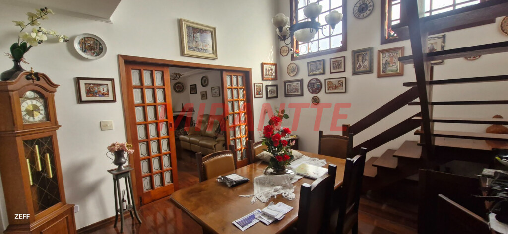 Sobrado com 5 quartos em Vila Albertina