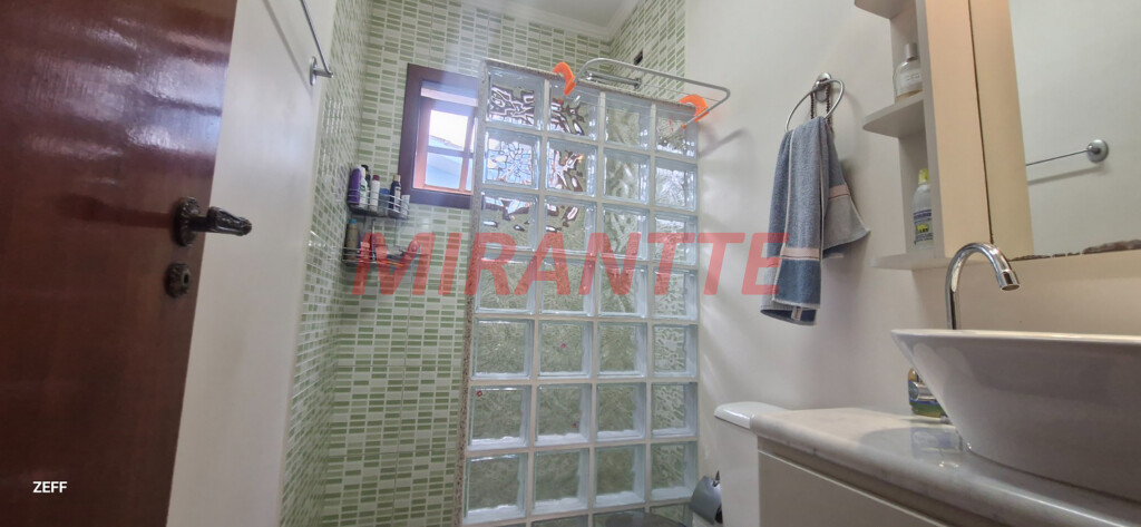 Sobrado com 5 quartos em Vila Albertina
