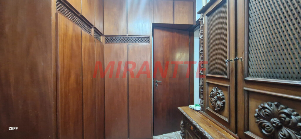 Sobrado com 5 quartos em Vila Albertina
