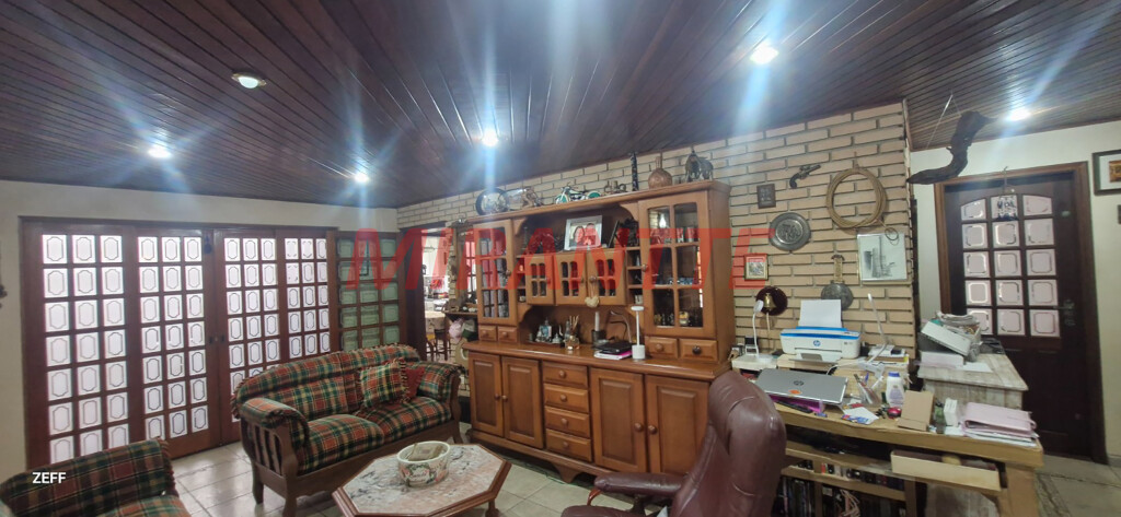 Sobrado com 5 quartos em Vila Albertina