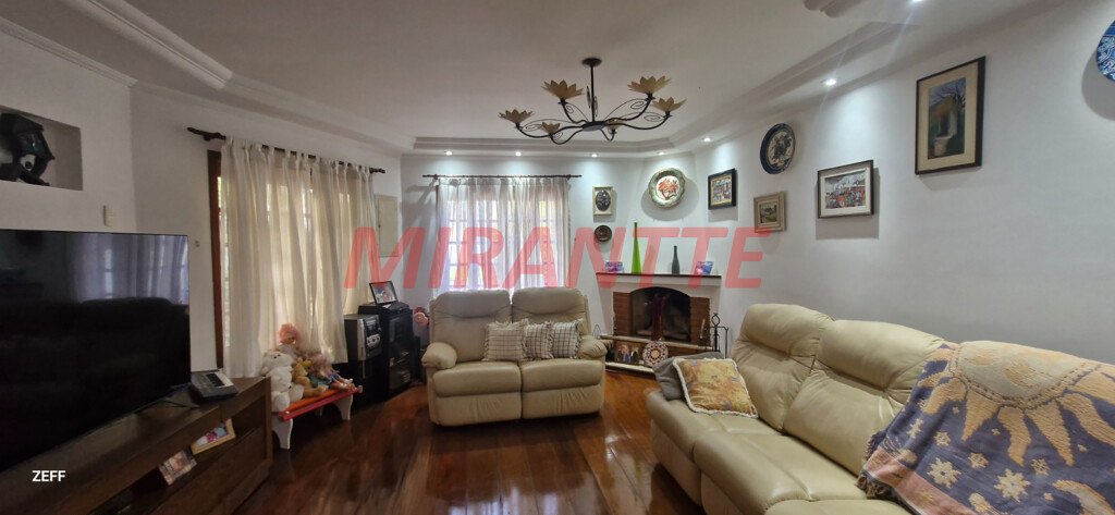 Sobrado com 5 quartos em Vila Albertina