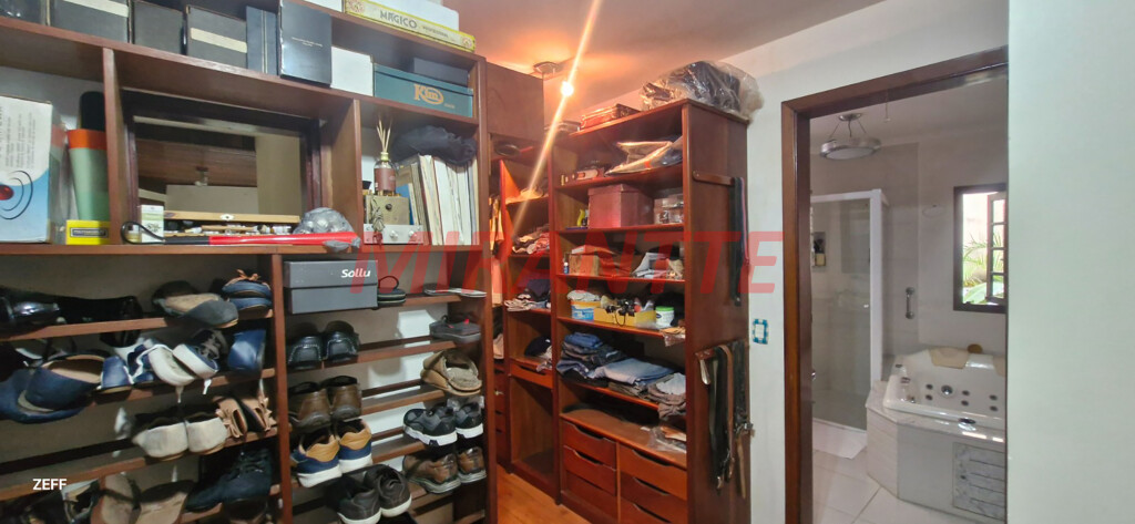 Sobrado com 5 quartos em Vila Albertina