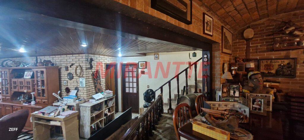 Sobrado com 5 quartos em Vila Albertina