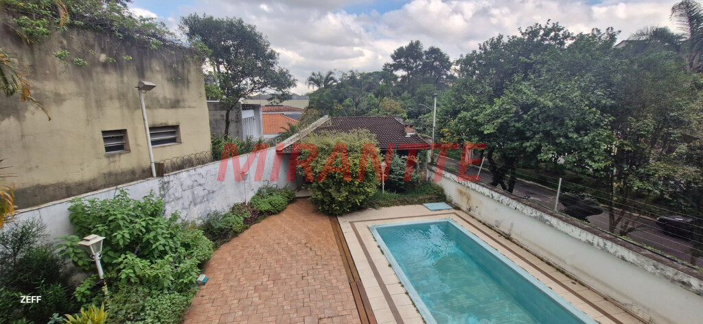 Sobrado com 5 quartos em Vila Albertina