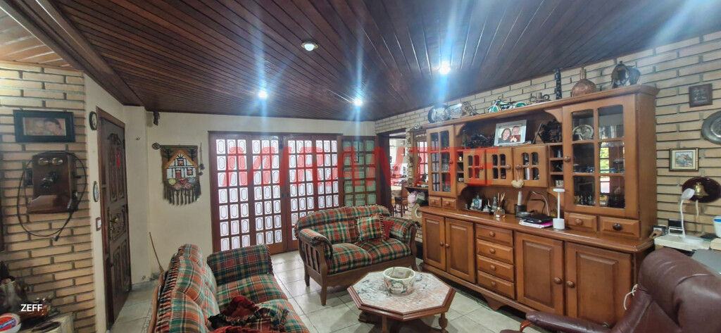 Sobrado com 5 quartos em Vila Albertina