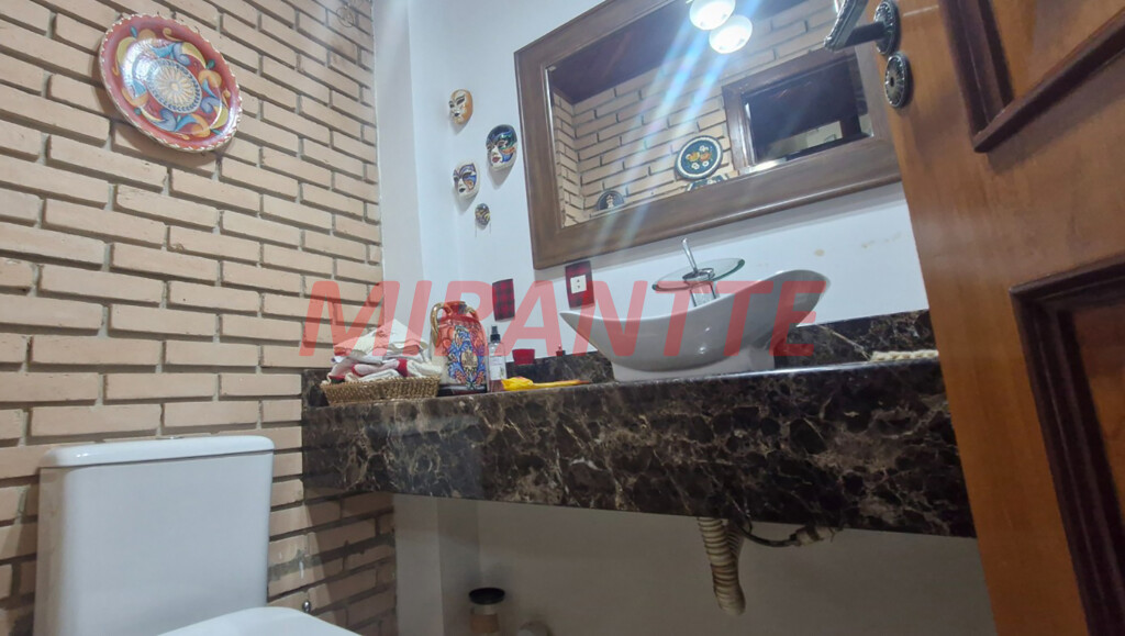 Sobrado com 5 quartos em Vila Albertina