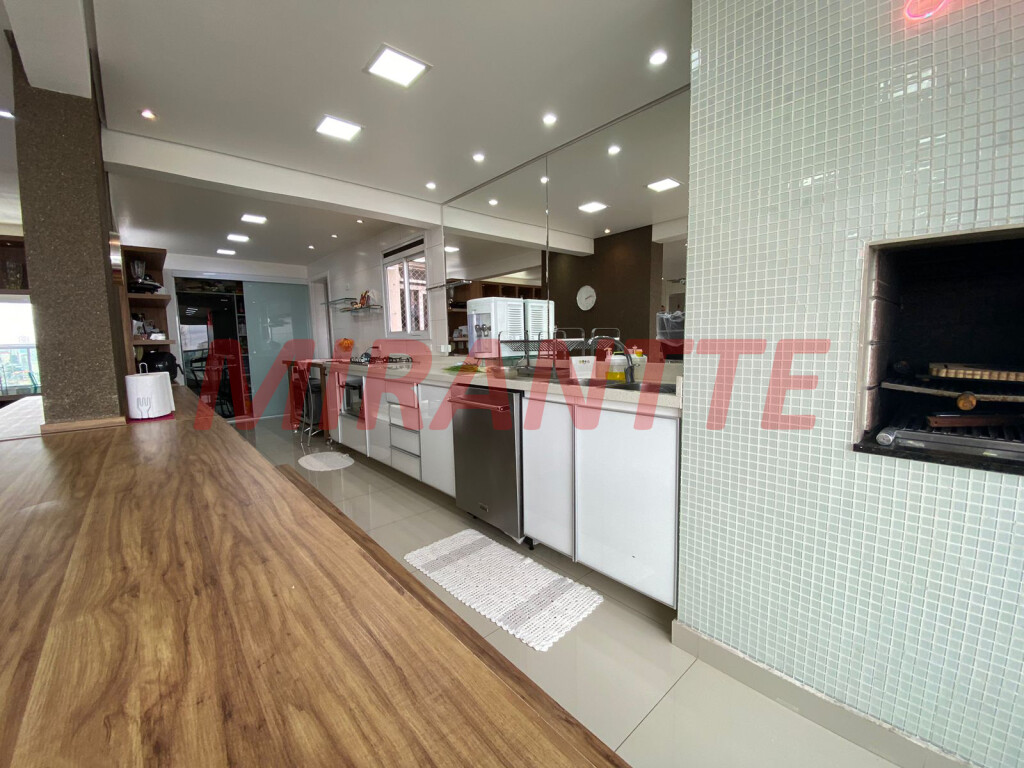 Apartamento de 139m² com 3 quartos em Santa Teresinha