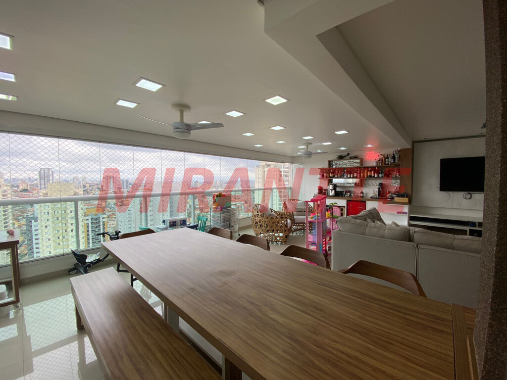 Apartamento de 139m² com 3 quartos em Santa Teresinha