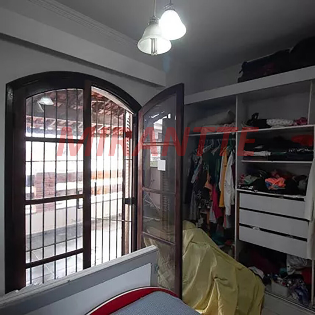 Sobrado de 135m² com 2 quartos em Vila Medeiros