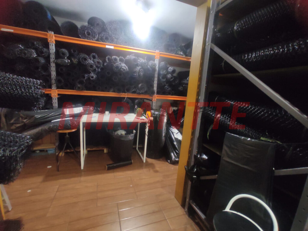 Casa terrea de 170m² com 2 quartos em Casa Verde Alta