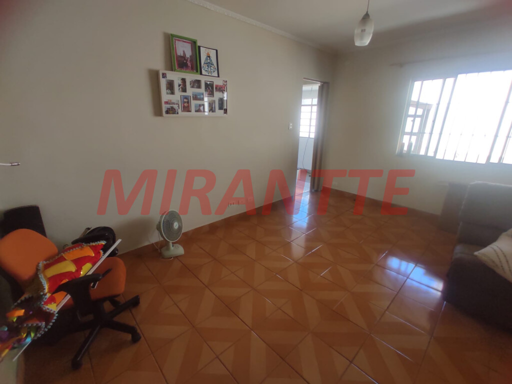 Casa terrea de 200m² com 7 quartos em Casa Verde Alta